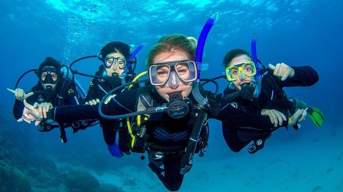 Merülésvezető - DIVEMASTER