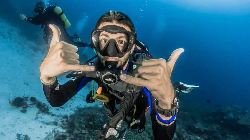 Mesterbúvár - MASTER DIVER